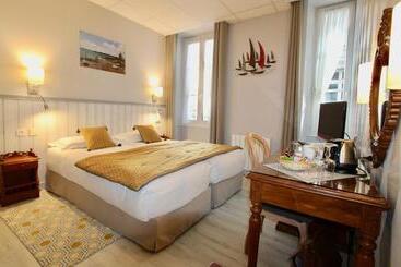 Отель Des Abers