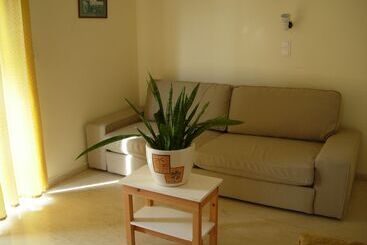 Philippos Studios & Apartments