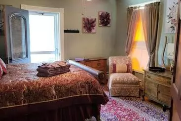 The Fox And The Grapes Bed & Breakfast