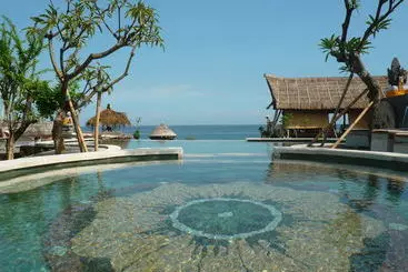 Classic Beach Villas