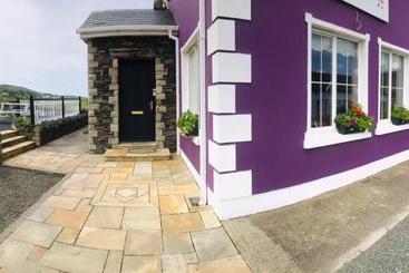 ホテル Ionad Siul