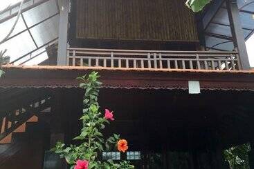 Otel Mahogany Cottage