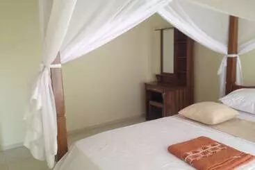Hotel Rumah Wayans Lipah