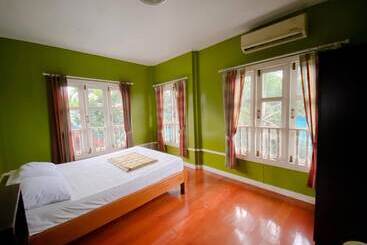 בית מלון כפרי Sila Resort