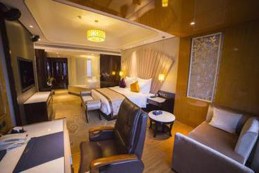 Отель Chengdu Charming Yard Nature Nook