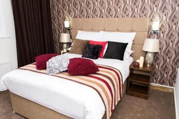 Hotel Trivelles Mayfair,stockport