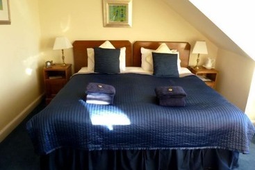 Пансион Burnside Guest House