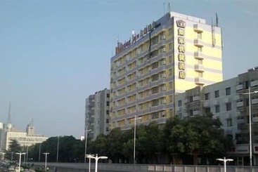 Otel Home Inn Nanchang Beijing West Road