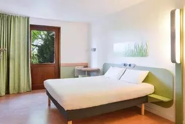 Hotel Ibis Budget Villefranche