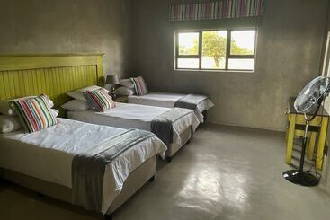 فندق Mongena Private Game Lodge