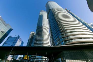 Turist apartmanları Royal Stays Furnished Apartments  Entertainement District