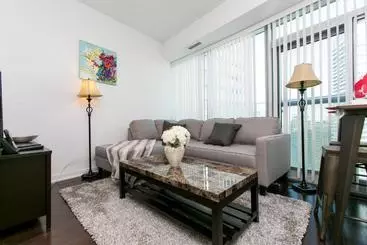 Turistihuoneistot Royal Stays Furnished Apartments  Entertainement District