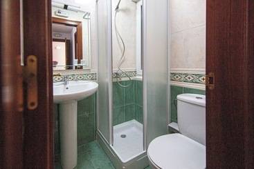 فندق صغير Yani S Hospedaje