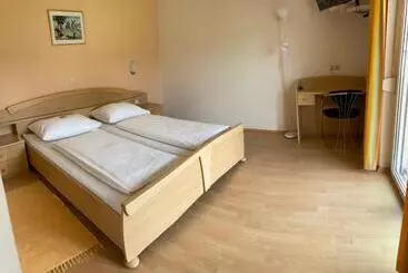 Aamiaismajoitus (B&B) Gasthof Zum Goldenen Löwen   Nebenhaus