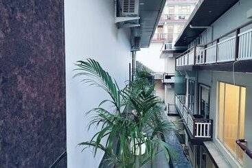 Hotel Ah Grand Villa