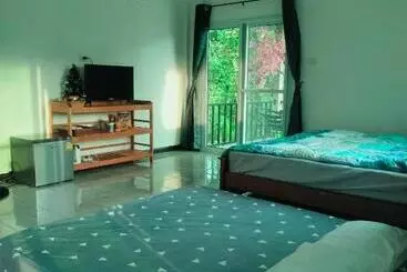 Pensjonat Baan Namthip Homestay Trang บ้านน้าทิพย์ โฮมสเตย์ตรัง