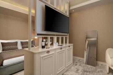 בית מלון כפרי Blue Sea Karpasia