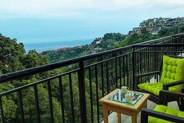 Hotel Oakland Landour