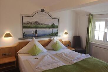 호텔 Dreikonig & Restaurant Seegourmet