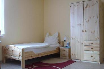 Hotel Gästehaus Am Reiterhof Mutschler