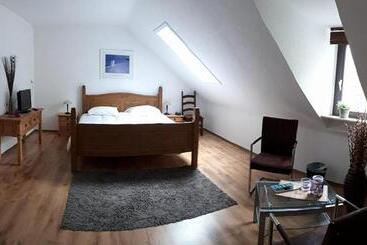 Hotelli Herberg Die Alte Schleuse