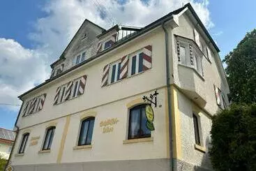 Retkeilymaja Brauereigasthof Schlüsselkeller