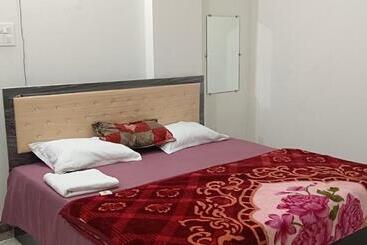 Pensão Skv Sharma Ji Home Stay