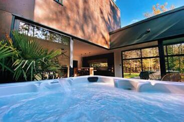 Bed and Breakfast Le Patio Aux Portes De Chambord