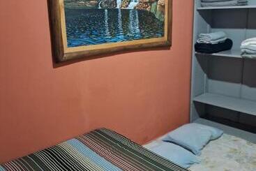 پانسیون Suite Central