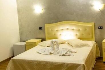 Pensão Casa Rasaritul Soarelui Sarichioi