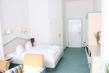 Отель Baltisches Haus Pension Moll