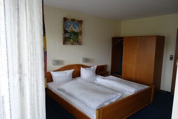 Hotel Gasthof Zur Linde