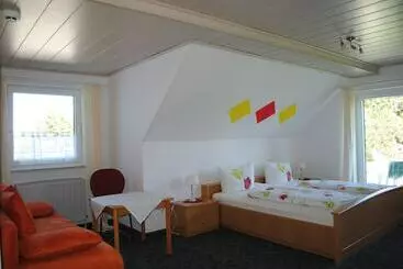 Hotelli Landgasthof Gruss