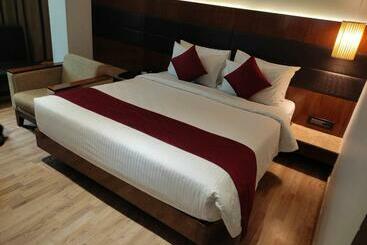 Hotel Urvashi Residency