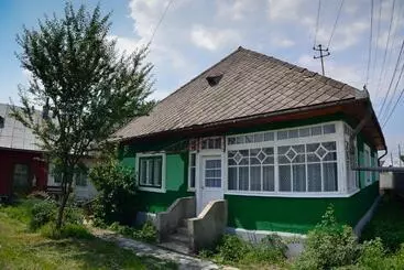 ペンション Busta House