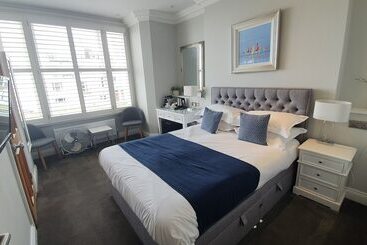 Hotel A Room With A View