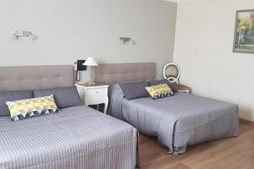 Hotel Le Castelet Des Alpilles