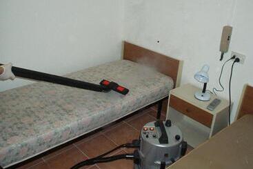 هتل Albergo Cavour Self Checkin