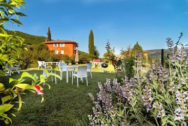 هتل Residence Corte Del Bosco