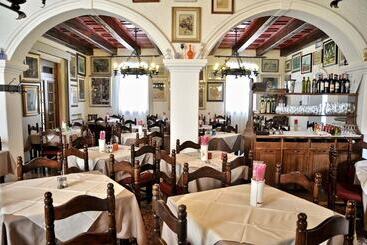 בית מלון כפרי 5 Colonne