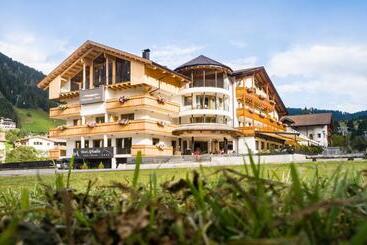 ホテル Arkadia   Adults Only