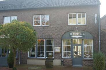 ホテル & Restaurant Brommler Mühle