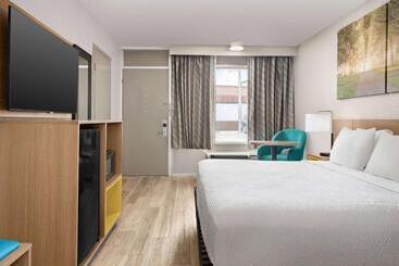 فندق على الطريق Days Inn By Wyndham Lake City I75