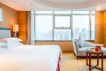 酒店 Aile Crown Holiday