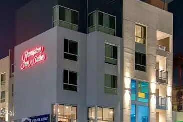 Hotelli Hampton Inn & Suites Los Angeles Glendale