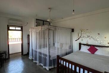 بنسيون Villa Water Lily