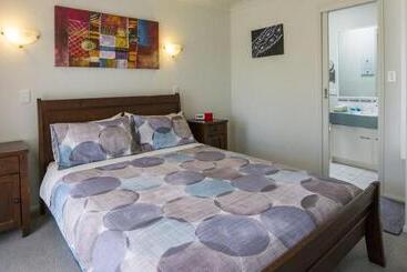 Bellevue Bed & Breakfast