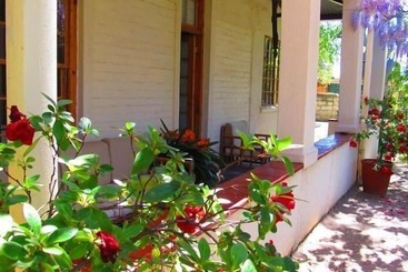 Top House Bed And Breakfast