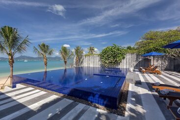 アパートホテル X10 Seaview Suites At Panwa Beach