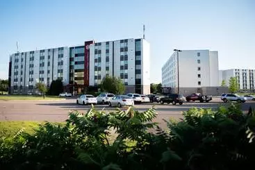 هتل آپارتمان Residence & Conference Centre  North Bay